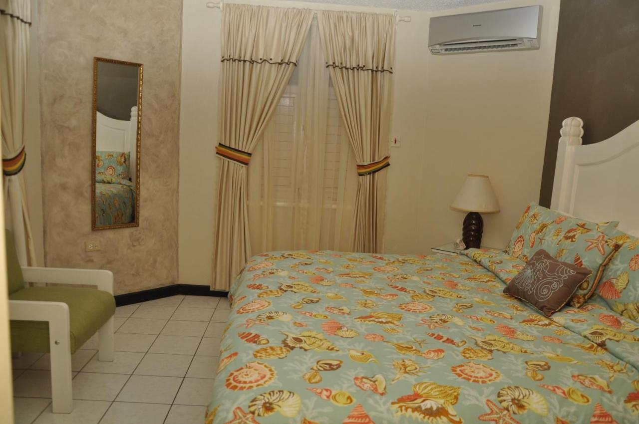 Apartamento Marchabell By The Sea E22 Ocho Ríos Habitación foto